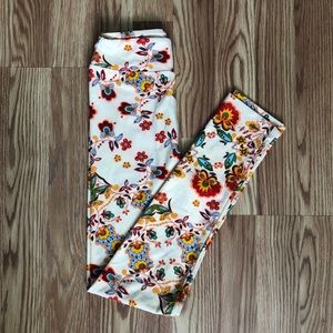🔴 5/$25 ~ LuLaRoe Leggings 🌼